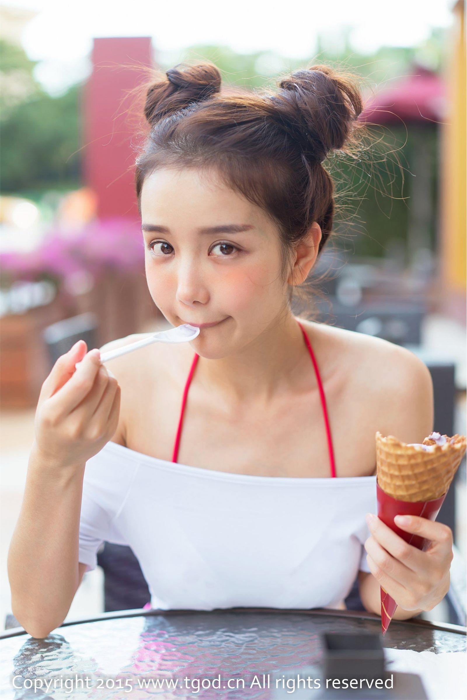 [TGOD推女神]2015.12.14 12.04三亚旅拍小九Vin 第一刊